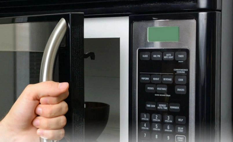 علت روشن نشدن مایکروفر